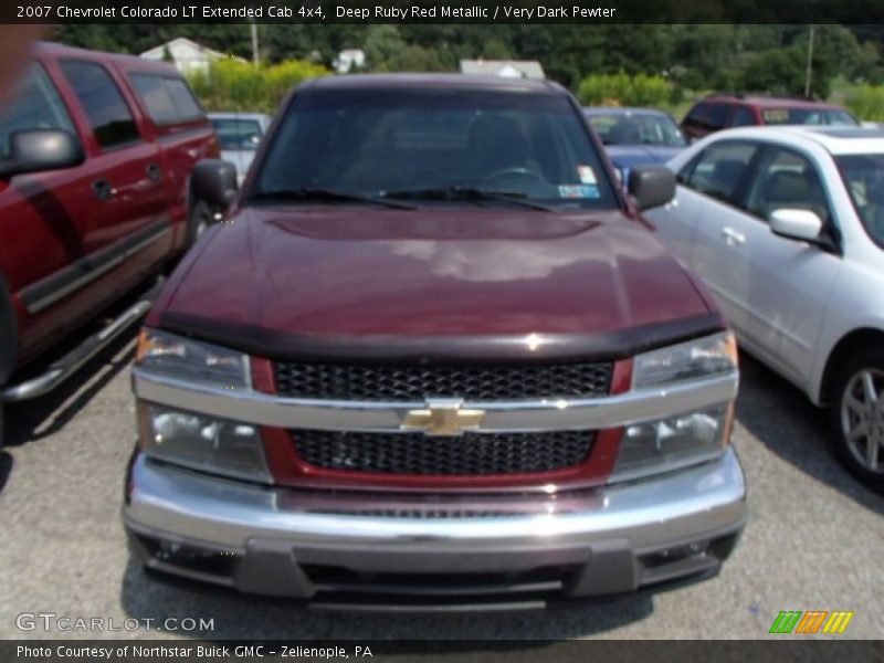 Deep Ruby Red Metallic / Very Dark Pewter 2007 Chevrolet Colorado LT Extended Cab 4x4