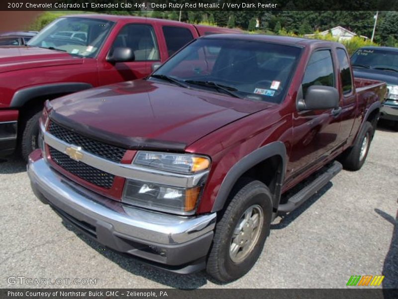 Front 3/4 View of 2007 Colorado LT Extended Cab 4x4
