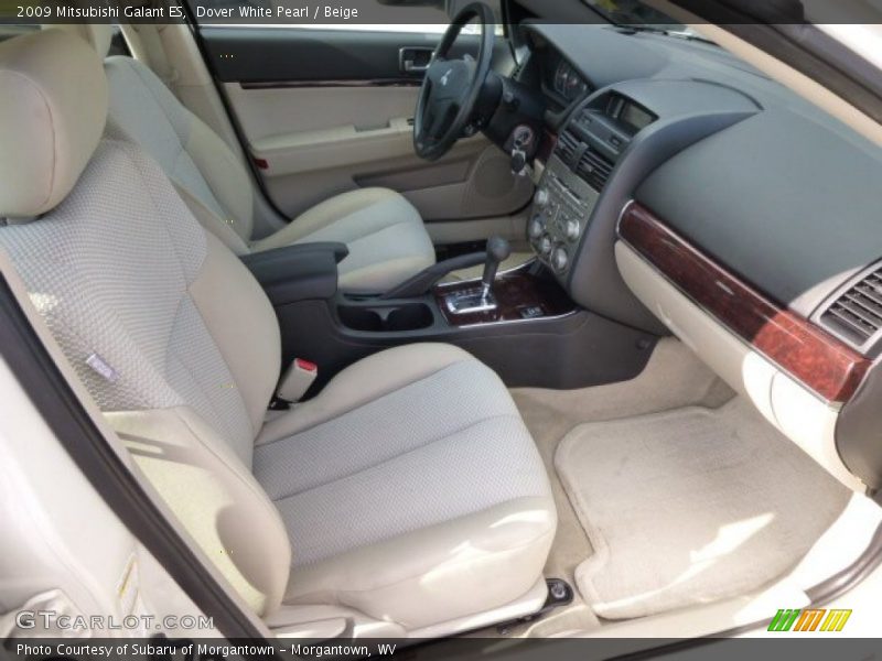 Dover White Pearl / Beige 2009 Mitsubishi Galant ES