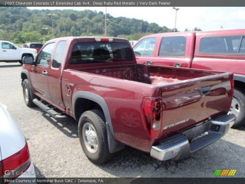 Deep Ruby Red Metallic / Very Dark Pewter 2007 Chevrolet Colorado LT Extended Cab 4x4