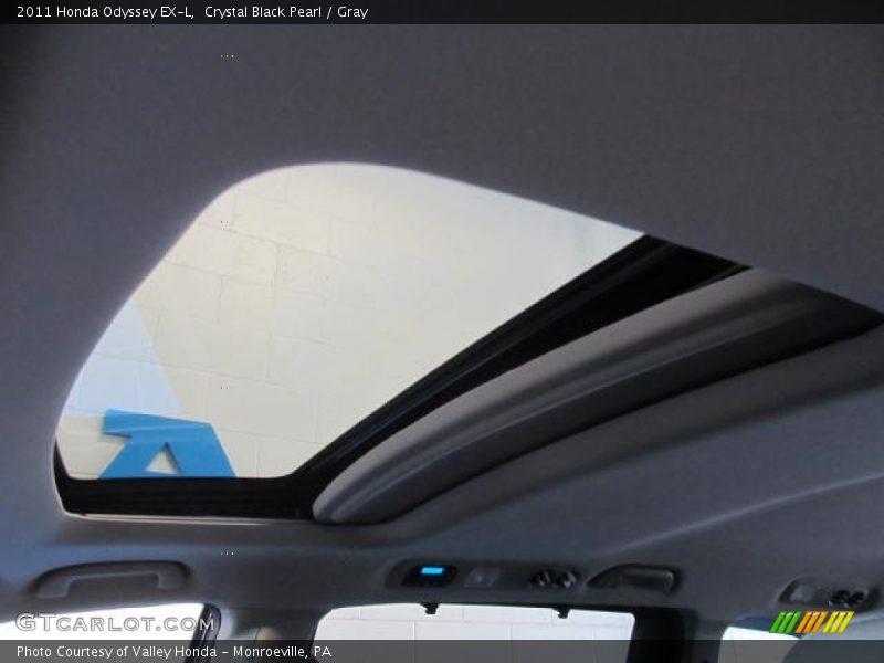 Crystal Black Pearl / Gray 2011 Honda Odyssey EX-L