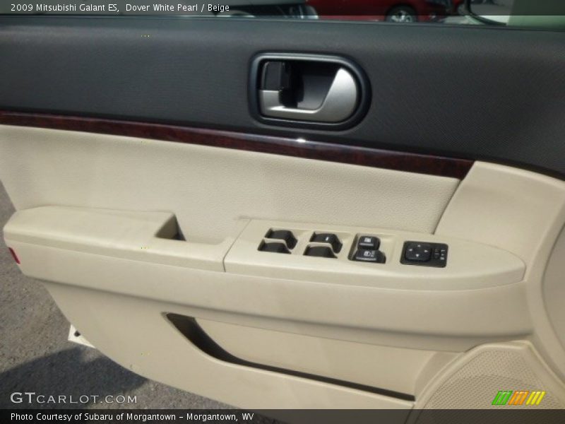 Dover White Pearl / Beige 2009 Mitsubishi Galant ES