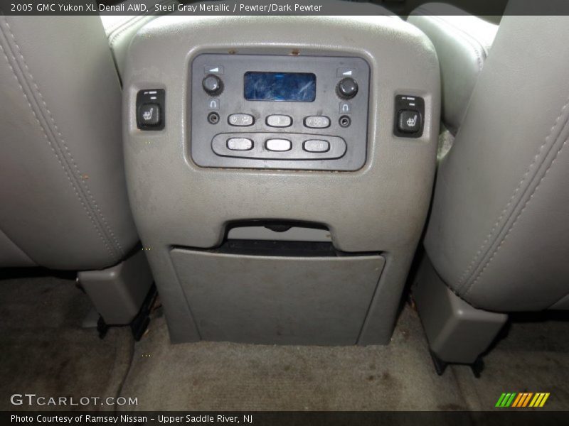 Steel Gray Metallic / Pewter/Dark Pewter 2005 GMC Yukon XL Denali AWD