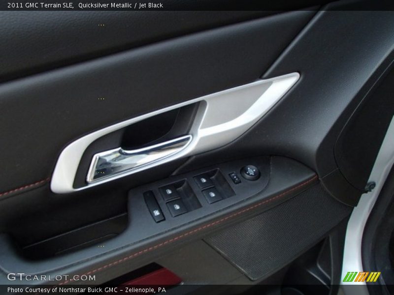 Quicksilver Metallic / Jet Black 2011 GMC Terrain SLE
