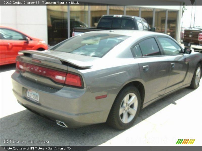 Tungsten Metallic / Black 2012 Dodge Charger SE