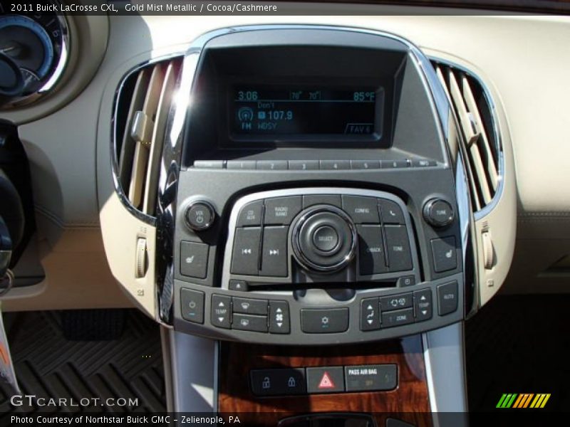 Gold Mist Metallic / Cocoa/Cashmere 2011 Buick LaCrosse CXL
