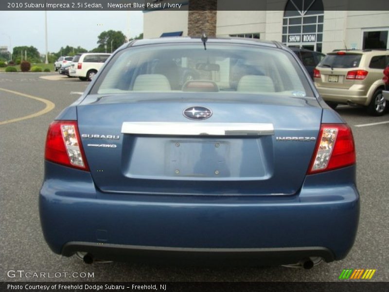 Newport Blue Pearl / Ivory 2010 Subaru Impreza 2.5i Sedan