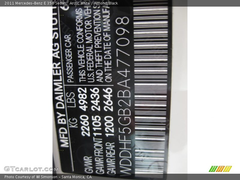 Arctic White / Almond/Black 2011 Mercedes-Benz E 350 Sedan