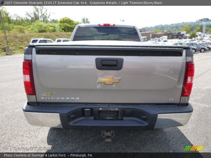 Graystone Metallic / Light Titanium/Ebony Black 2007 Chevrolet Silverado 1500 LT Extended Cab 4x4