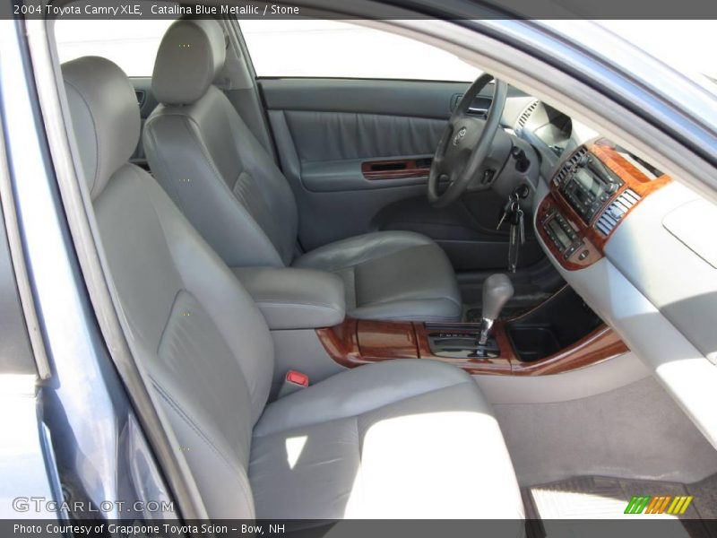 Catalina Blue Metallic / Stone 2004 Toyota Camry XLE