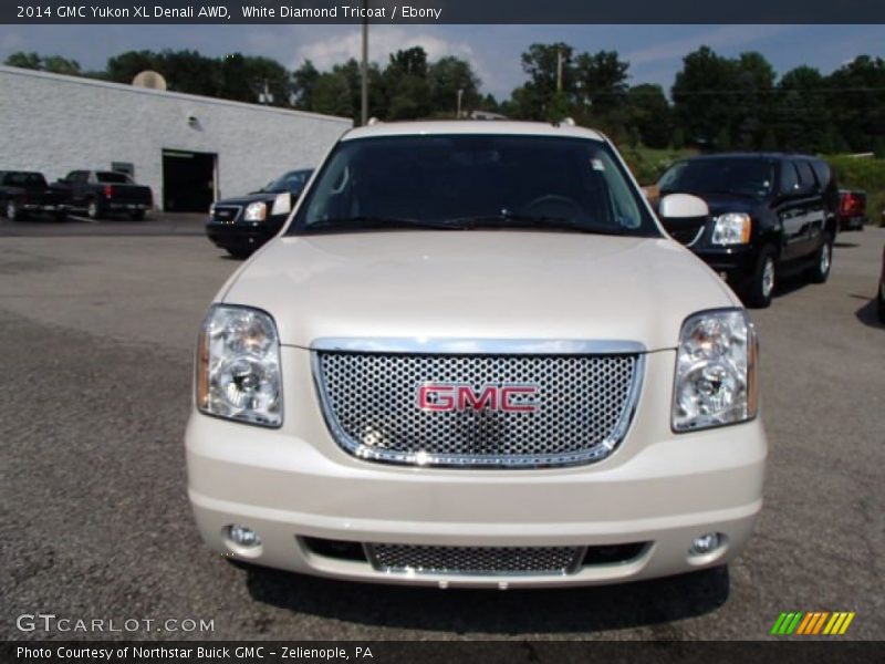 White Diamond Tricoat / Ebony 2014 GMC Yukon XL Denali AWD