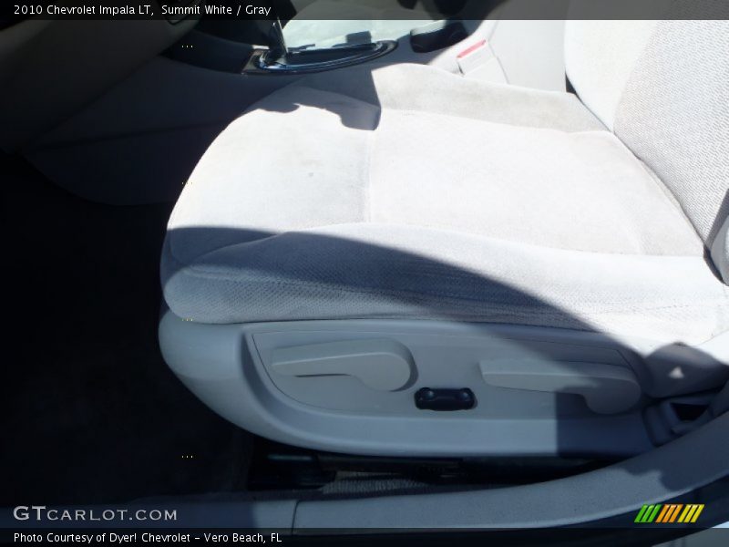 Summit White / Gray 2010 Chevrolet Impala LT