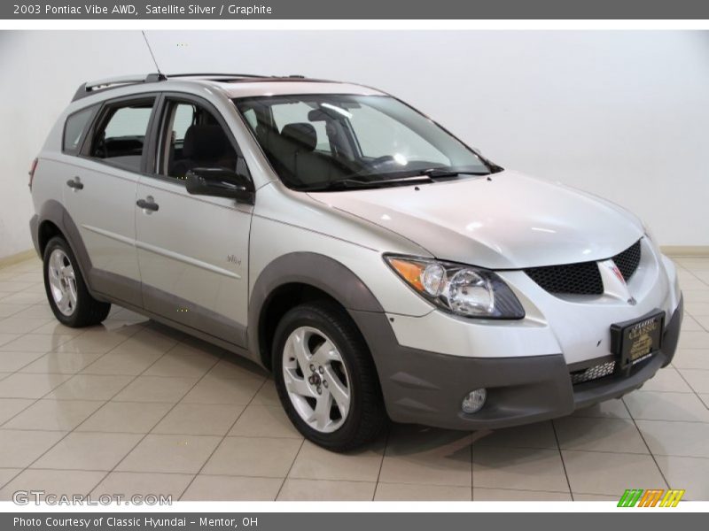 Satellite Silver / Graphite 2003 Pontiac Vibe AWD