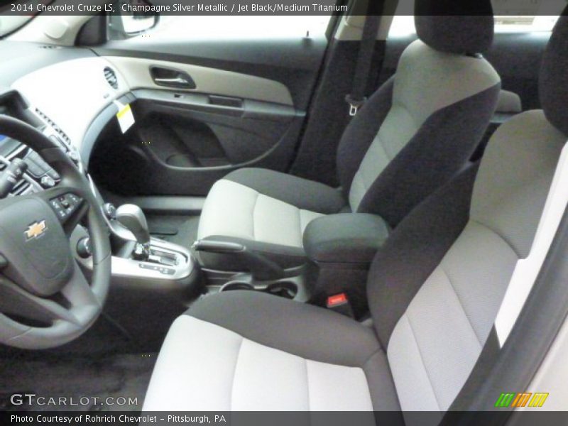 Champagne Silver Metallic / Jet Black/Medium Titanium 2014 Chevrolet Cruze LS