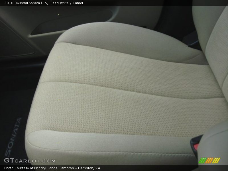 Pearl White / Camel 2010 Hyundai Sonata GLS