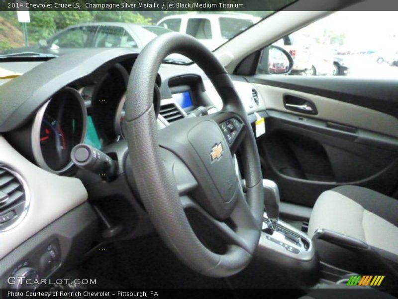 Champagne Silver Metallic / Jet Black/Medium Titanium 2014 Chevrolet Cruze LS