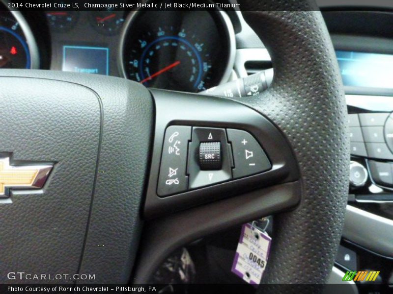 Champagne Silver Metallic / Jet Black/Medium Titanium 2014 Chevrolet Cruze LS