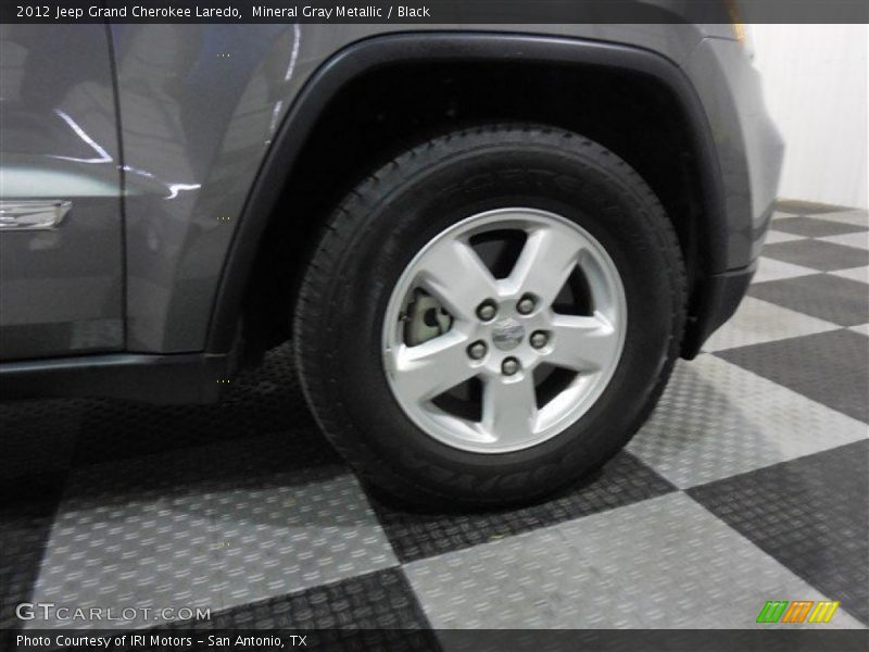 Mineral Gray Metallic / Black 2012 Jeep Grand Cherokee Laredo