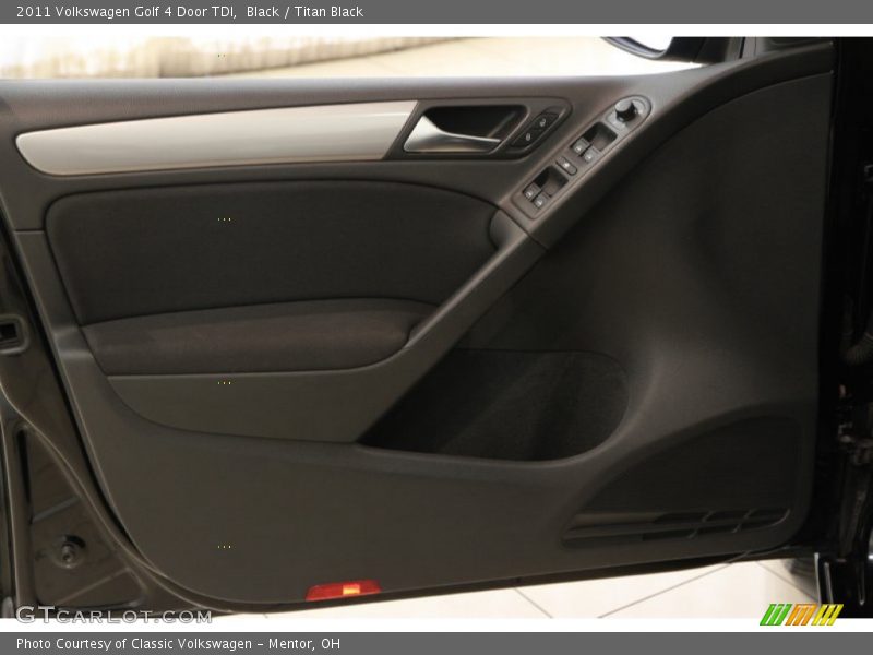 Door Panel of 2011 Golf 4 Door TDI