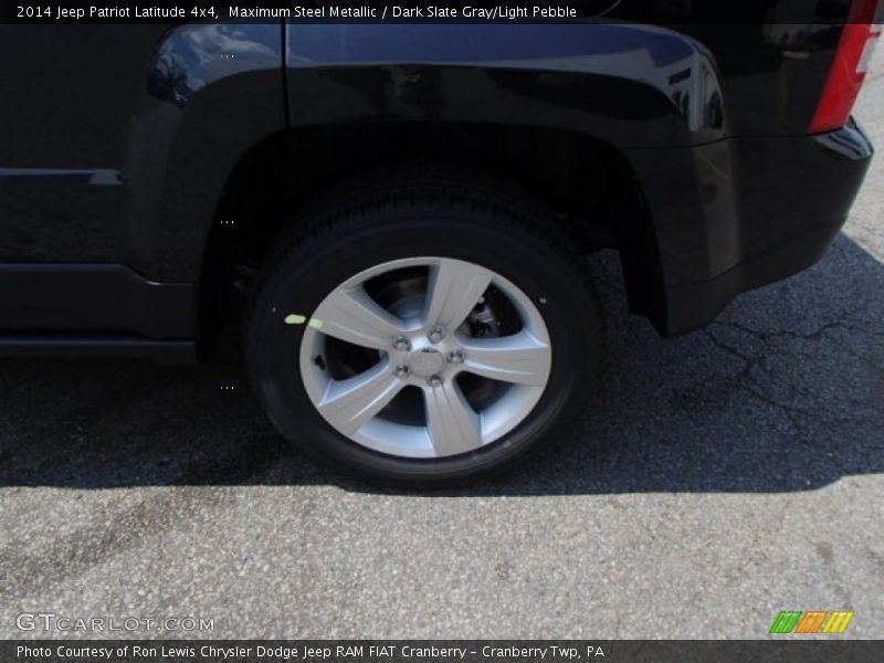 Maximum Steel Metallic / Dark Slate Gray/Light Pebble 2014 Jeep Patriot Latitude 4x4