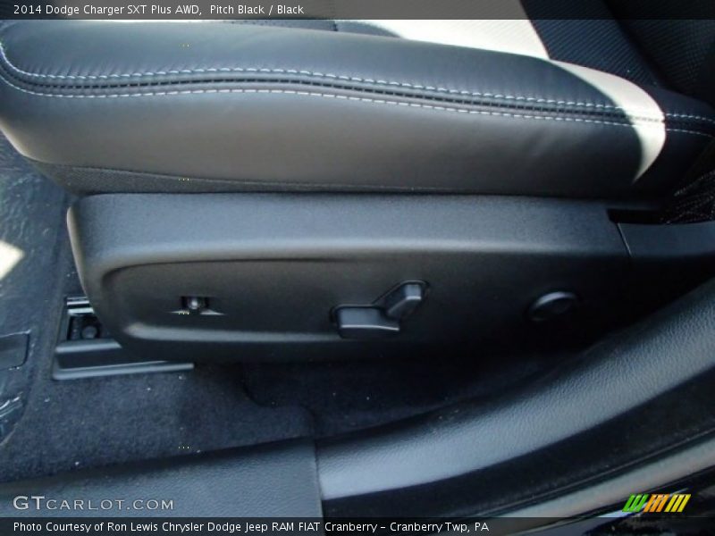 Pitch Black / Black 2014 Dodge Charger SXT Plus AWD