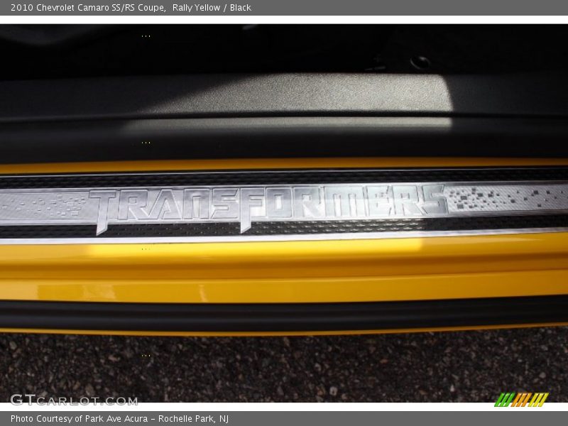 Rally Yellow / Black 2010 Chevrolet Camaro SS/RS Coupe