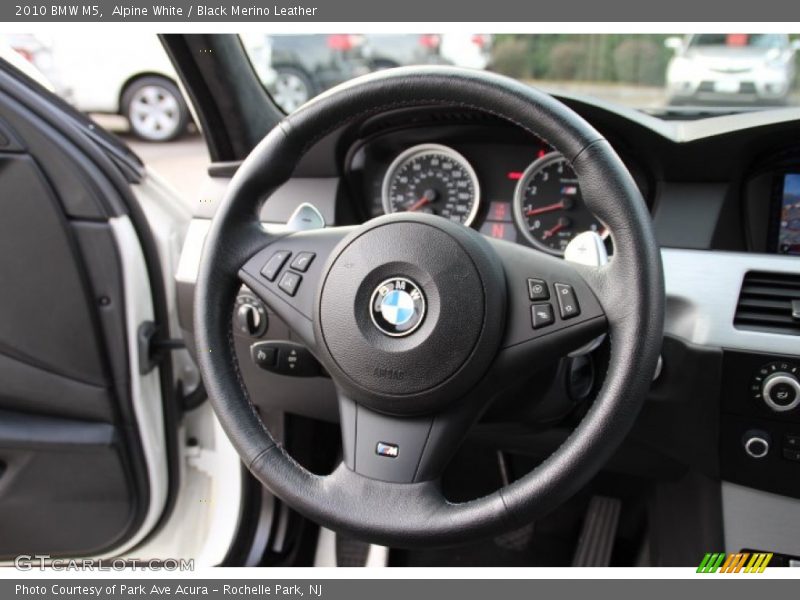 Alpine White / Black Merino Leather 2010 BMW M5