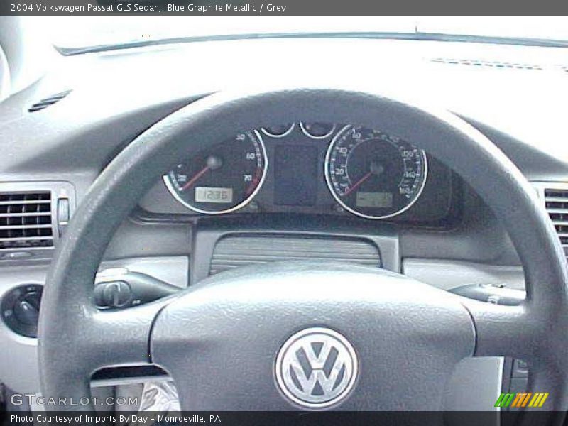 Blue Graphite Metallic / Grey 2004 Volkswagen Passat GLS Sedan