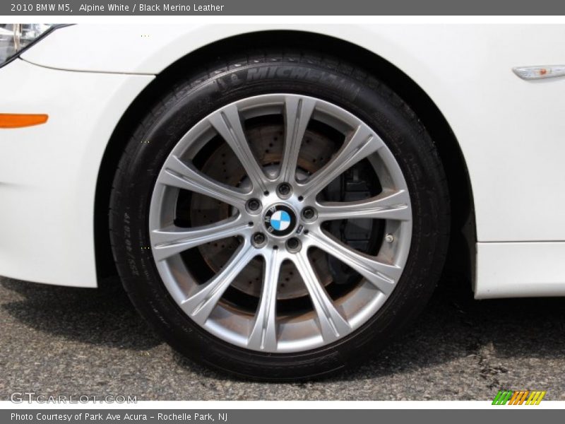 Alpine White / Black Merino Leather 2010 BMW M5