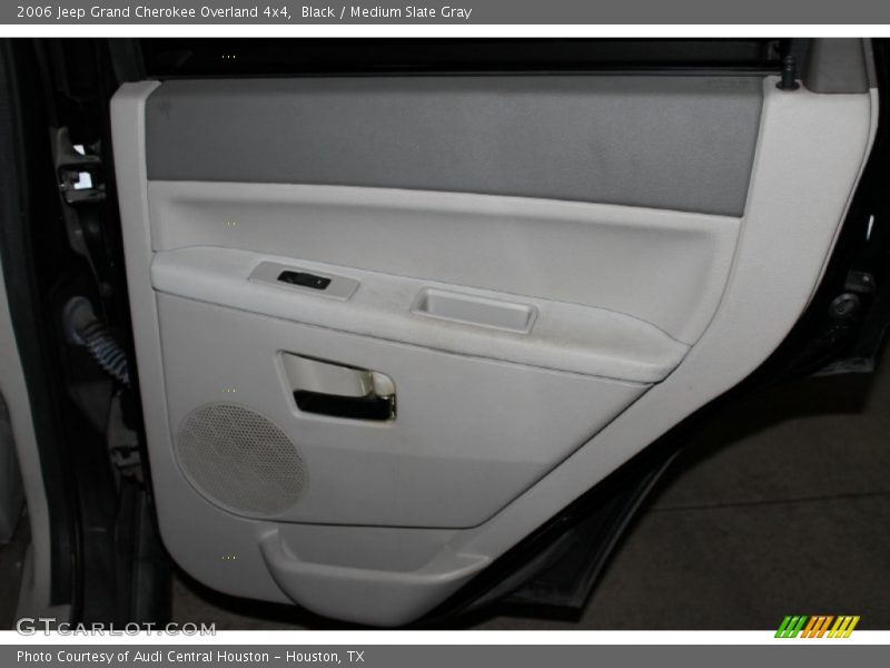 Black / Medium Slate Gray 2006 Jeep Grand Cherokee Overland 4x4