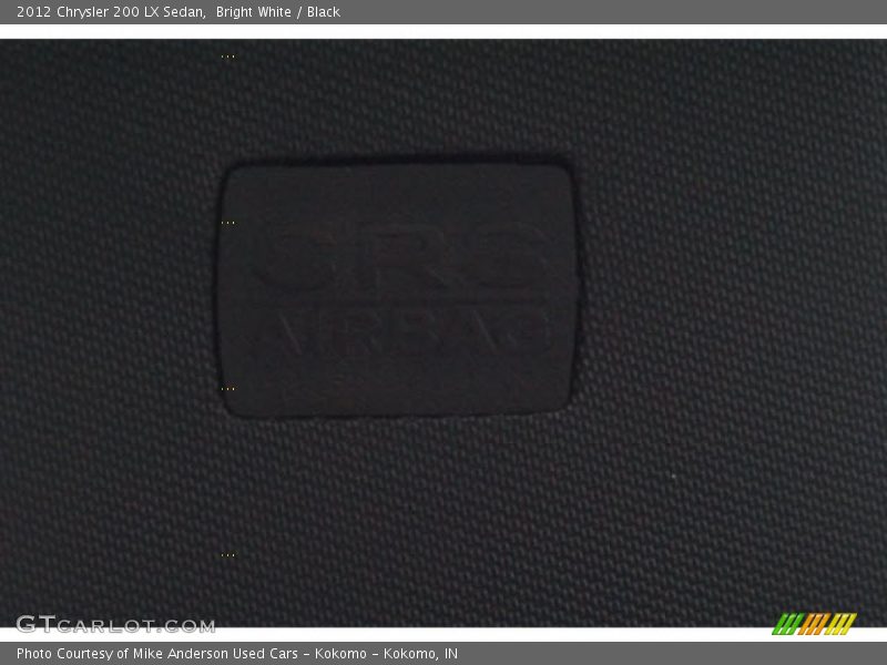 Bright White / Black 2012 Chrysler 200 LX Sedan