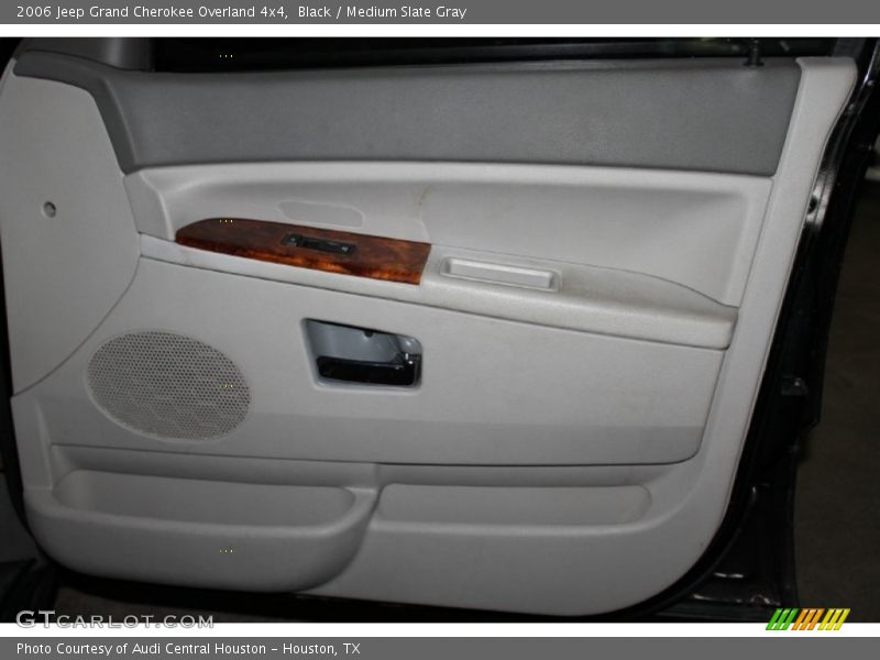 Black / Medium Slate Gray 2006 Jeep Grand Cherokee Overland 4x4