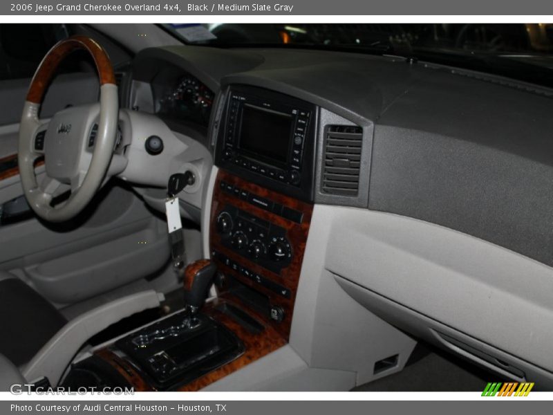 Black / Medium Slate Gray 2006 Jeep Grand Cherokee Overland 4x4
