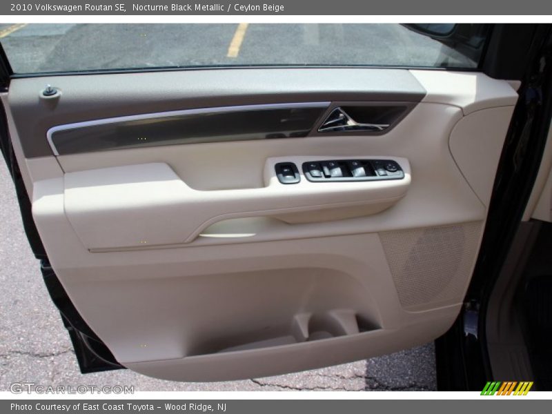 Nocturne Black Metallic / Ceylon Beige 2010 Volkswagen Routan SE