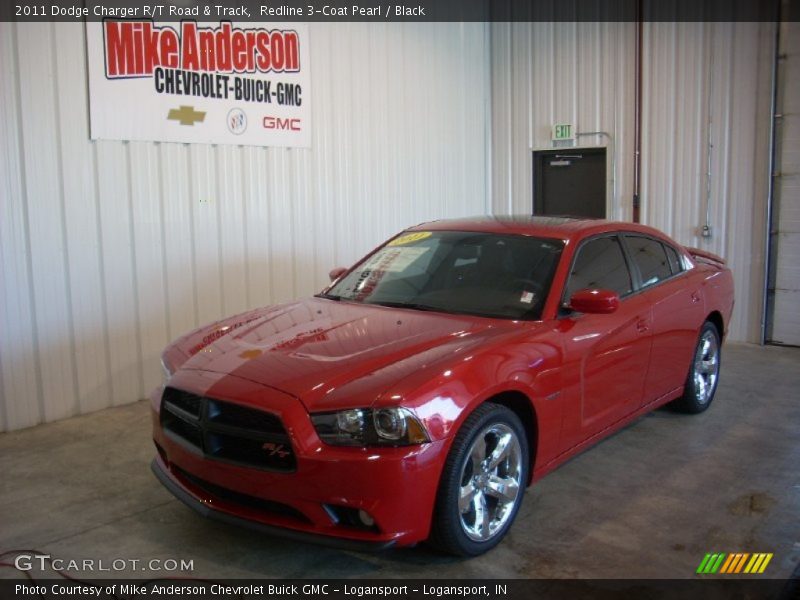 Redline 3-Coat Pearl / Black 2011 Dodge Charger R/T Road & Track