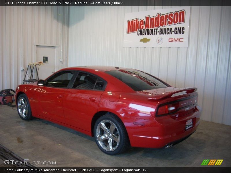 Redline 3-Coat Pearl / Black 2011 Dodge Charger R/T Road & Track