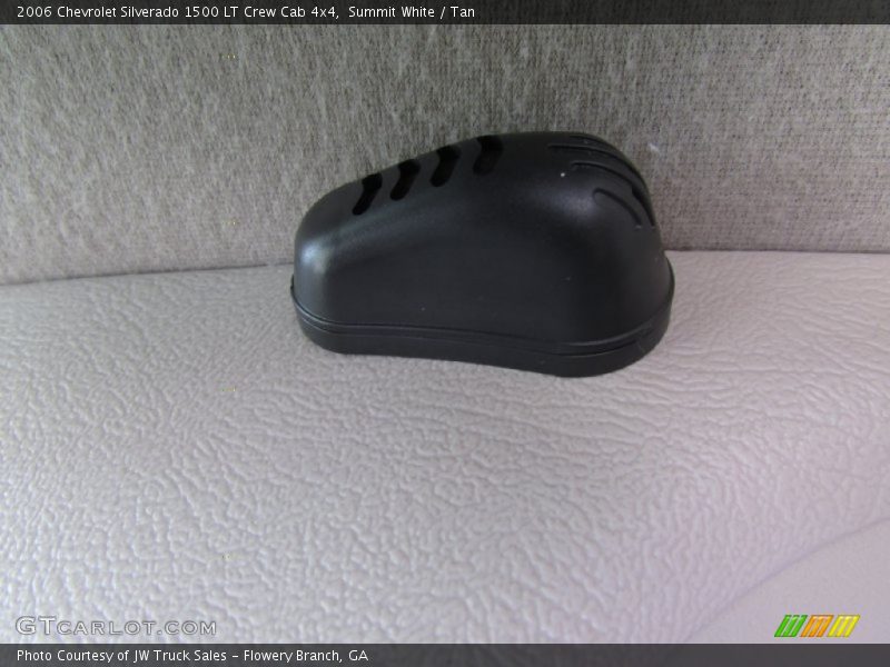 Summit White / Tan 2006 Chevrolet Silverado 1500 LT Crew Cab 4x4