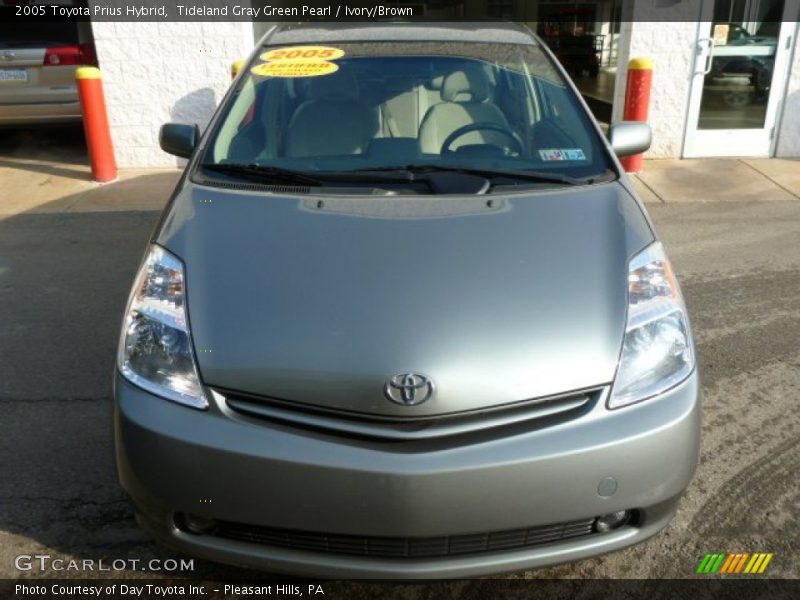 Tideland Gray Green Pearl / Ivory/Brown 2005 Toyota Prius Hybrid