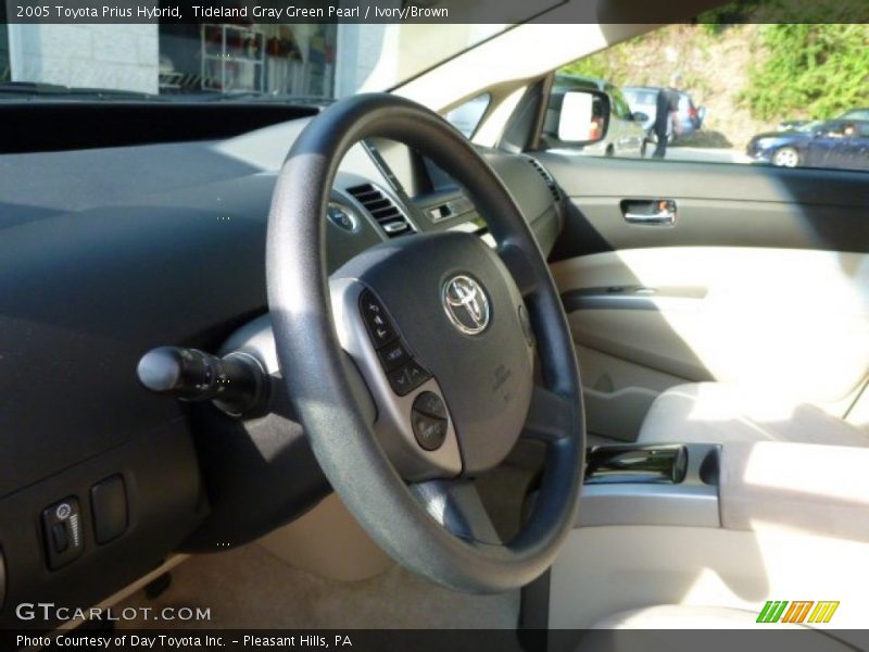 Tideland Gray Green Pearl / Ivory/Brown 2005 Toyota Prius Hybrid