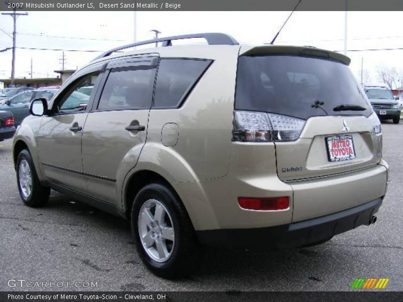 Desert Sand Metallic / Beige 2007 Mitsubishi Outlander LS