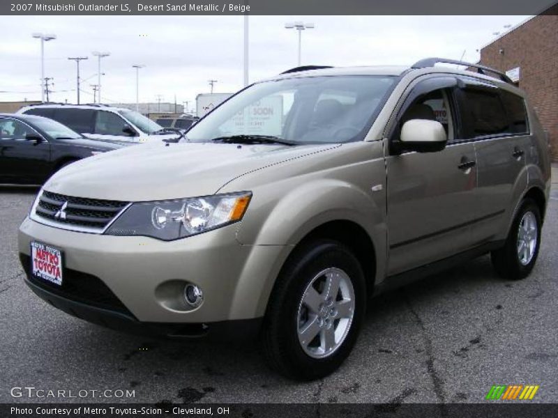 Desert Sand Metallic / Beige 2007 Mitsubishi Outlander LS