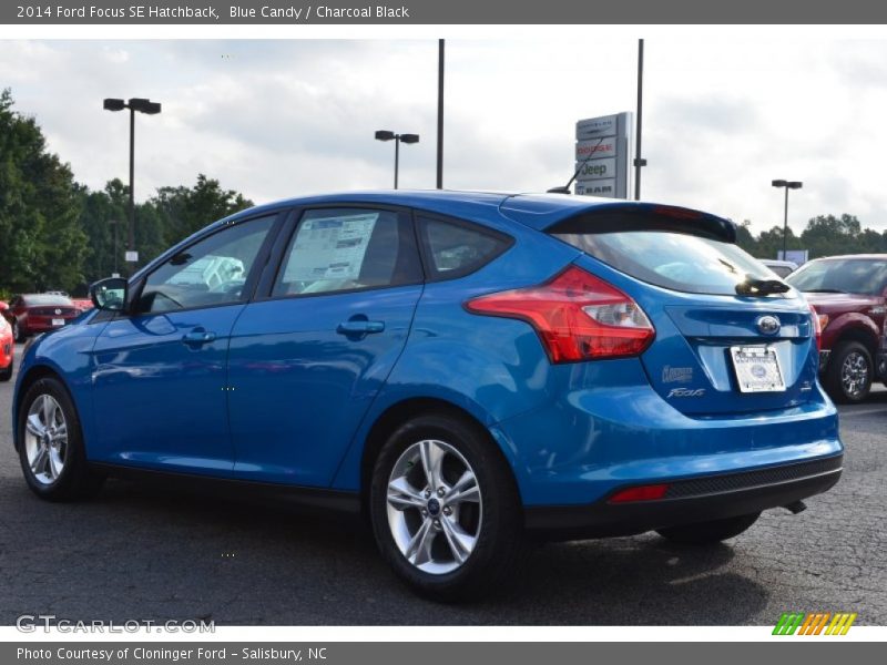 Blue Candy / Charcoal Black 2014 Ford Focus SE Hatchback