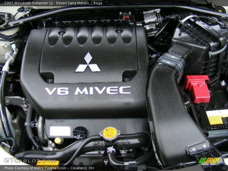 Desert Sand Metallic / Beige 2007 Mitsubishi Outlander LS