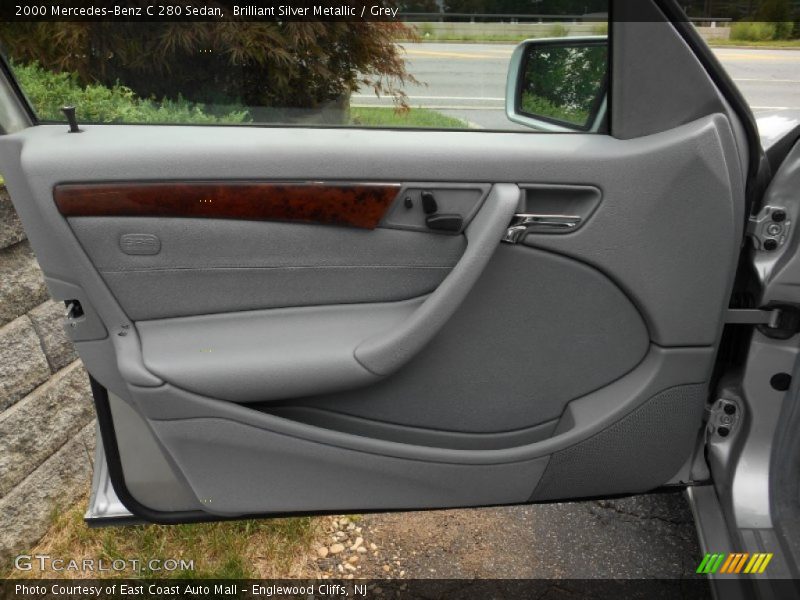 Door Panel of 2000 C 280 Sedan