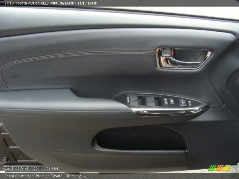 Attitude Black Pearl / Black 2013 Toyota Avalon XLE