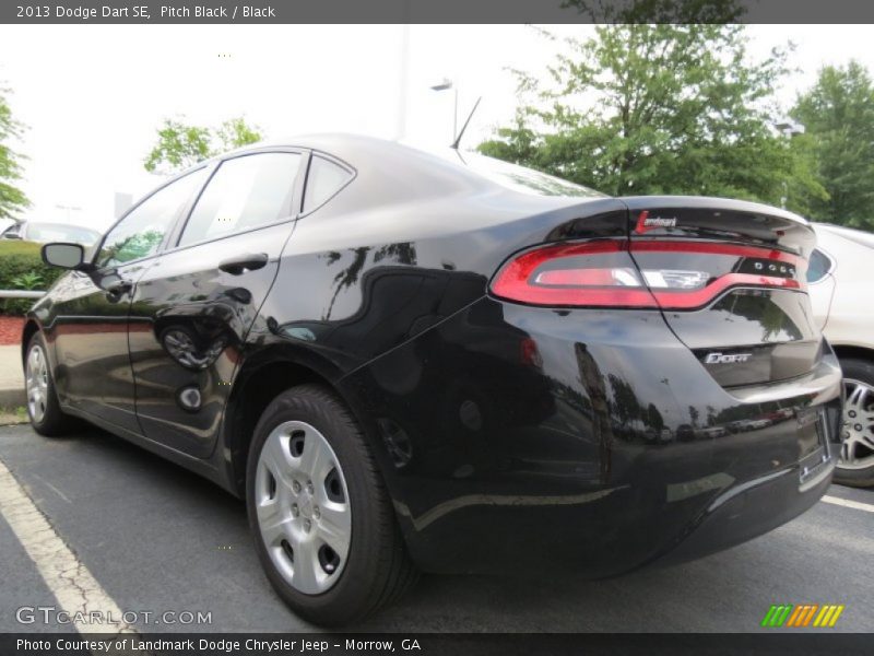 Pitch Black / Black 2013 Dodge Dart SE
