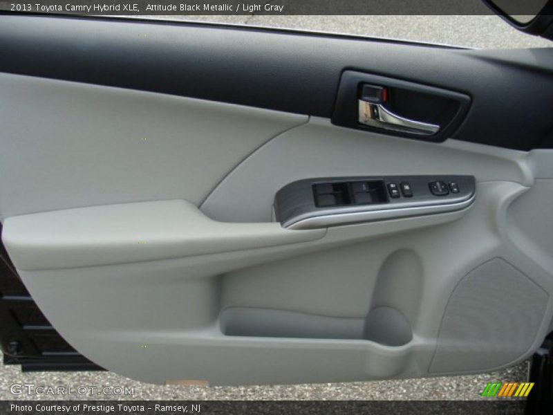 Attitude Black Metallic / Light Gray 2013 Toyota Camry Hybrid XLE