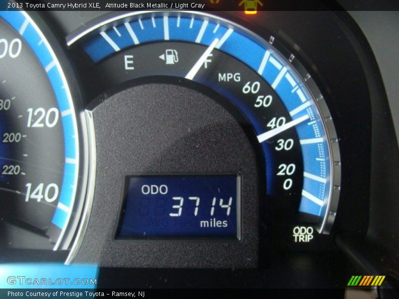 Attitude Black Metallic / Light Gray 2013 Toyota Camry Hybrid XLE