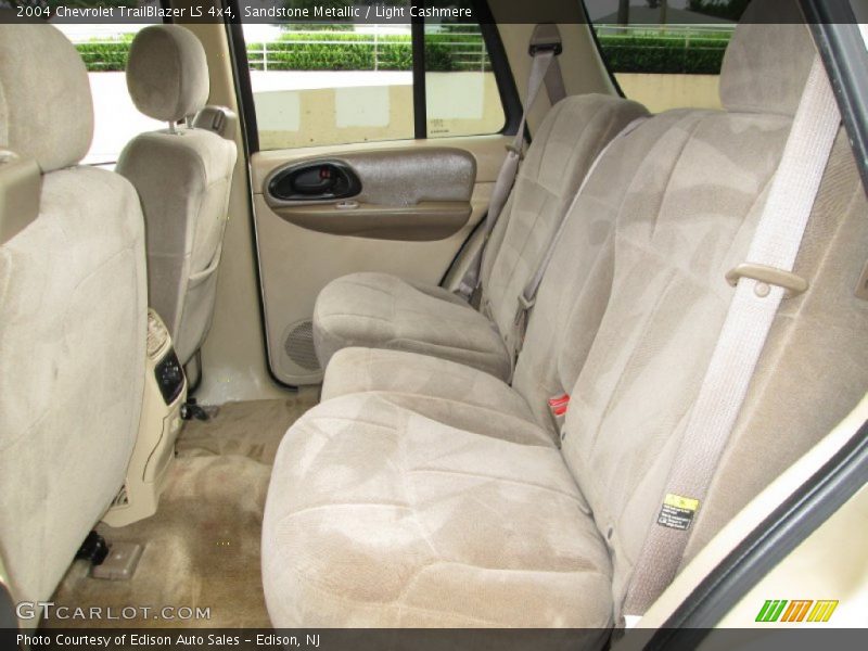 Sandstone Metallic / Light Cashmere 2004 Chevrolet TrailBlazer LS 4x4