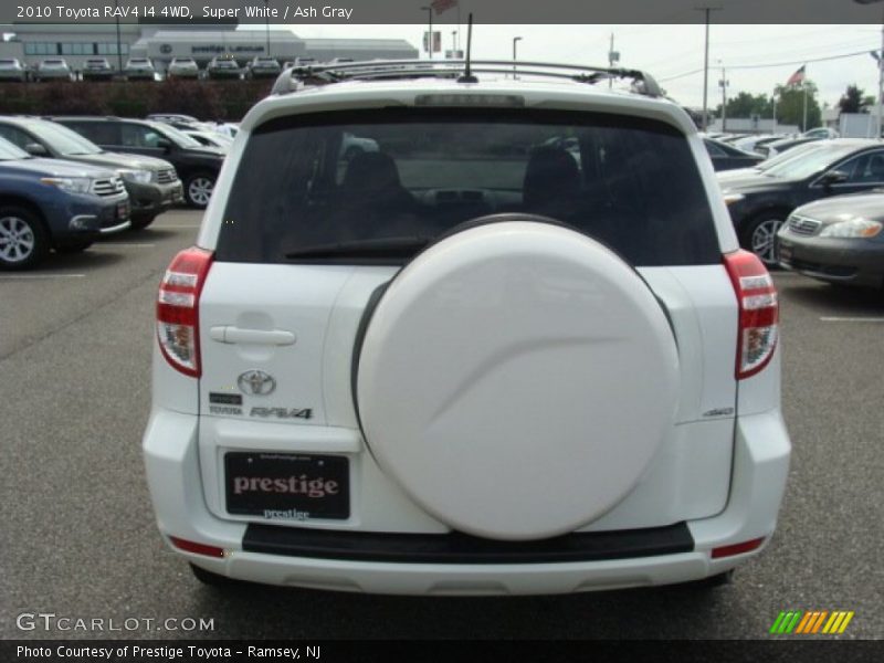 Super White / Ash Gray 2010 Toyota RAV4 I4 4WD